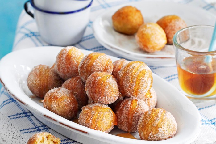Loukoumades Recipe (Greek Donuts) Loukoumades Recipe (Greek Donuts)