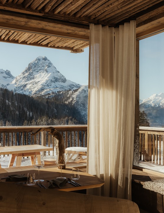 Eriro hotel's dramatic mountain views