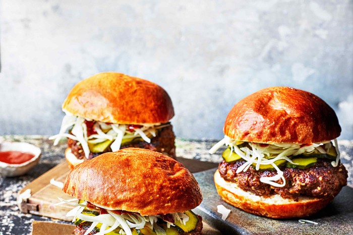 Korean Burger Recipe For Bulgogi Burgers with Gochujang Korean Burger Recipe For Bulgogi Burgers with Gochujang