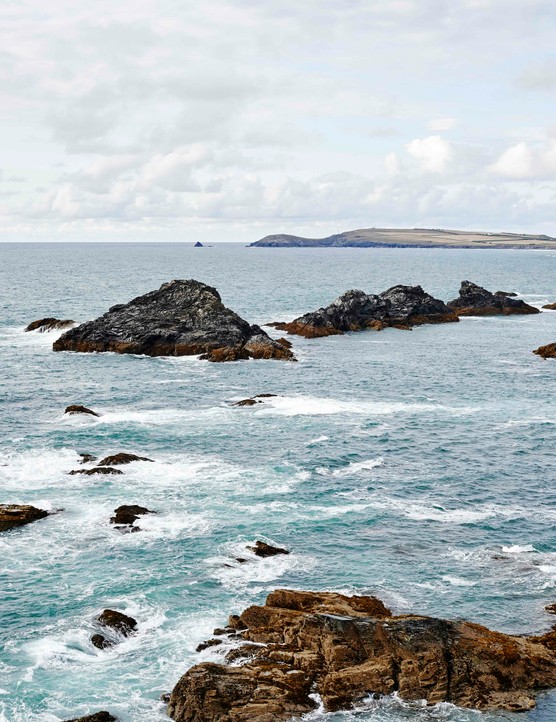 Cornwall Restaurant Guide A rocky sea view in Cornwall